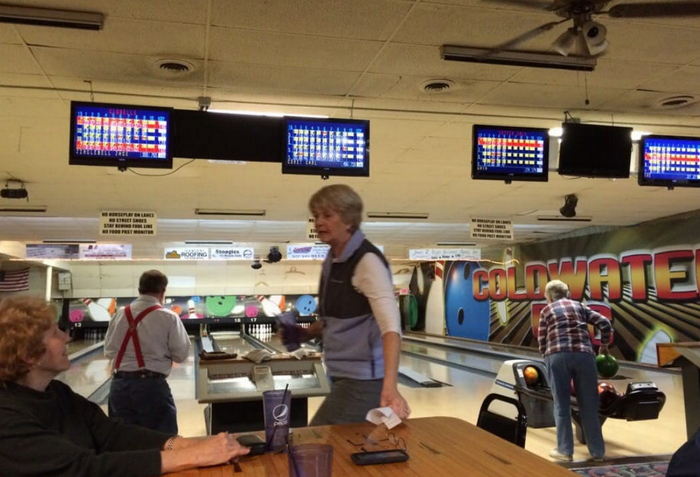Recreation Bowling (Coldwater Recreation Bowling) - Old Photo